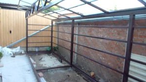 гараж из профнастила и поликарбоната