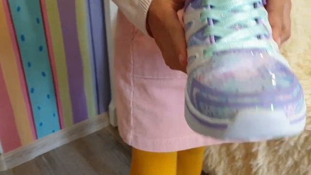 ОБЗОР КРОССОВОК ОТ SKECHERS (MAGICAL UNICORN COLLECTION) review смотреть онлайн