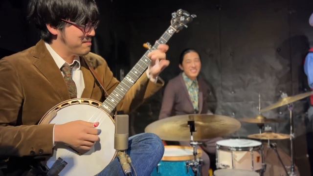 Maple Leaf Rag / きつねのトンプソン (Thompson the Fox) - Live at Back In Time смотреть онлайн