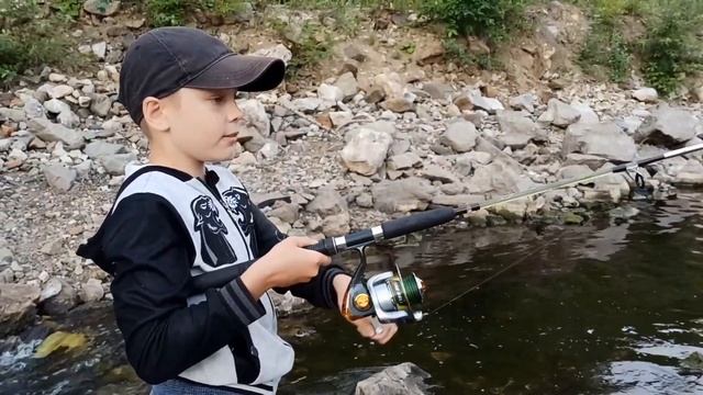 В поисках хищника. Рыбалка на живца смотреть онлайн