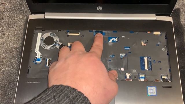 HP ProBook 430 G5 - How To Remove Touchpad / Trackpad & CMOS Battery Location смотреть онлайн