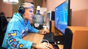 КТО БОЛЬШЕ ПОТОЛСТЕЕТ ЗА 24 ЧАСА ПОЛУЧИТ 2000$!