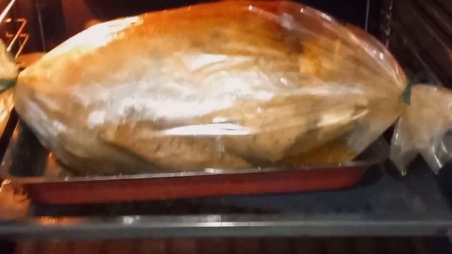 Утка в духовке с яблоками в рукаве смотреть онлайн