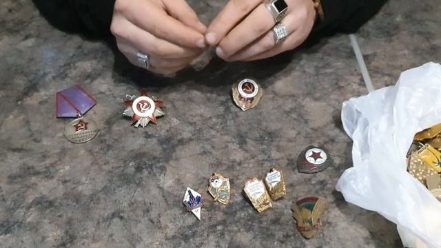 Отличная покупка! Орден и медаль по цене лома!!! смотреть онлайн