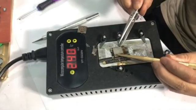 UYUE 948 X Desoldering Rework Station for iPhone Motherboard A8 A9 A10 A11 CPU Chip смотреть онлайн