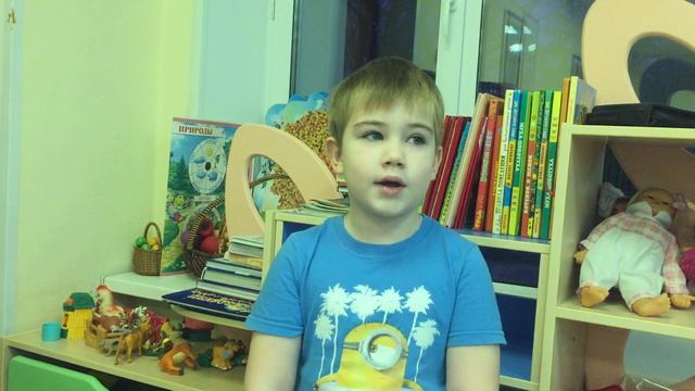 Страна читающая—Максим Чукалов читает произведение «А как нам добрые слова нужны» М.С.Лисянского смотреть онлайн