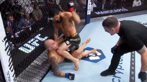 ИСЛАМ МАХАЧЕВ - АЛЕКС ВОЛКАНОВСКИ. UFC 294. НОКАУТ И ДОБИВАНИЕ