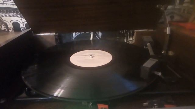 Алла Пугачева У зеркала «из кф Ирония судьбы »