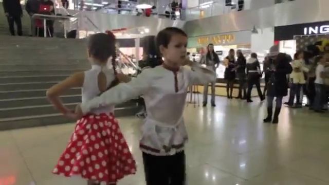 Полина и Степан.Ча ча ча ,,Калинка малинка" смотреть онлайн