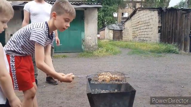 Готовим шашлык из крысы смотреть онлайн