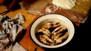 А КАК ВАМ ТАКОЙ РЕЦЕПТ ВКУСНОЙ ЖАРЕННОЙ РЫБЫ В СМЕТАНО - ТОМАТНОМ СОУСЕ