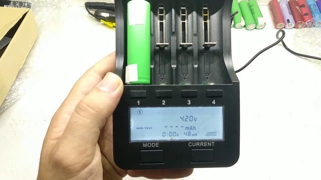 LiitoKala Lii-500 Pil Sarj ve Deşarj Kapasite Ölçen Akıllı Sarj Cihazı 18560 Kapasite Nasıl Ölçülür смотреть онлайн