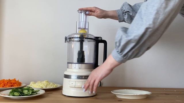 KitchenAid | 2,1 L Mutfak Robotu | 5KFP0919 | 2,1 L Food Processor смотреть онлайн