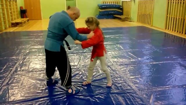 Ксюша Юпатова смотреть онлайн