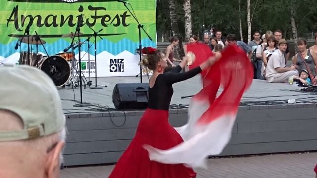 Томск.AmaniFest на Новособороной площади.Испанский танец смотреть онлайн