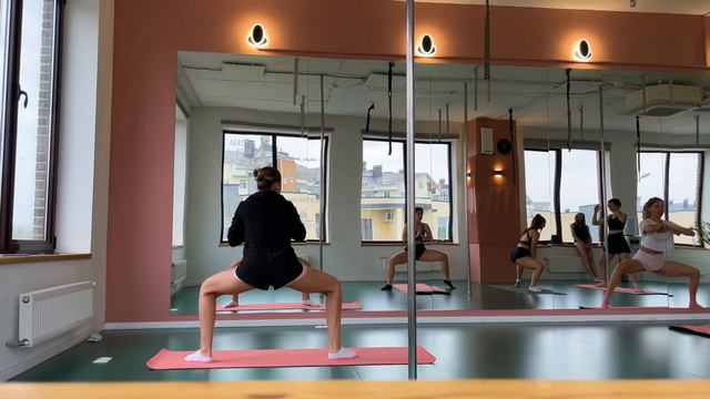 ГОТОВЛЮСЬ К ЕГЭ 2022 // ДНЕВНИК ВЫПУСКНИЦЫ p.3 - меня хотят сломать... смотреть онлайн