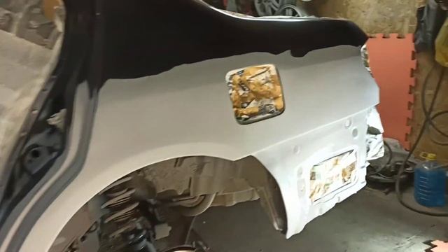 Подготовка к покраске загрунтованных элементов и покраска базой Вика смотреть онлайн