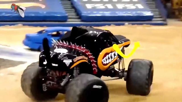 Топ подборка сумасшедших MONSTER TRUCKS!!! Аж дух захватывает