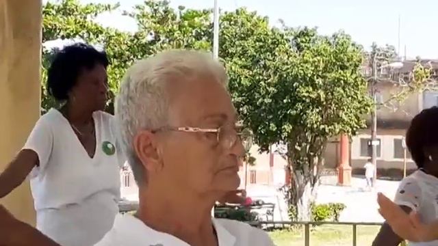 Acontece feria municipal de desarrollo local en Nueva Paz смотреть онлайн
