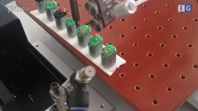 Установка для селективной пайки выводов моторчиков смотреть онлайн