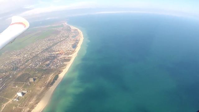 Лазурное море в районе Каролино-Бугаза смотреть онлайн