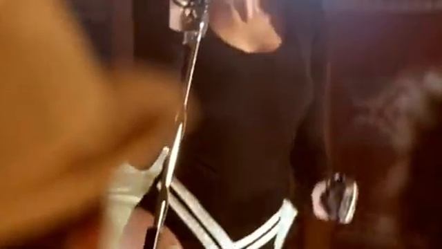 Tom Boxer Ft Antonia -morena-dvdrip