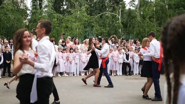 Последний звонок 2018 (клип) смотреть онлайн