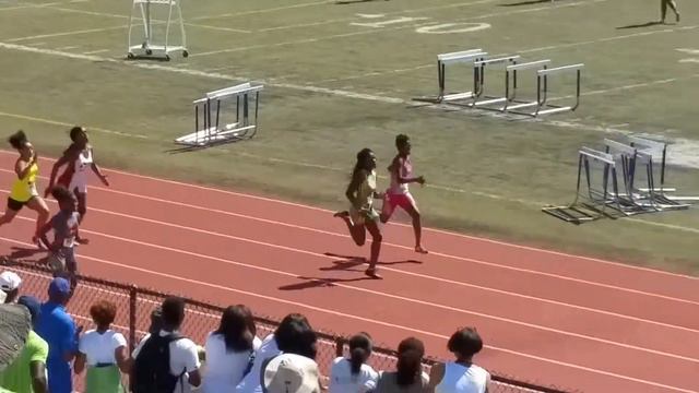 Zariere Dumas 100m 12.68 win смотреть онлайн