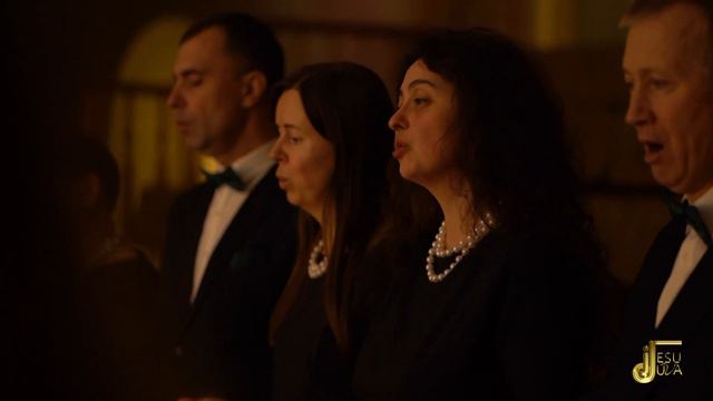 Свята ніч смотреть онлайн