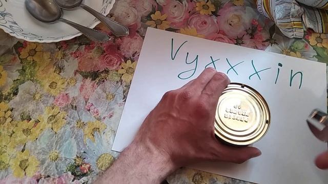 Обзор как правильно открывать консервы в жестяной банке обычной открывалкой стандартной открывашкой смотреть онлайн