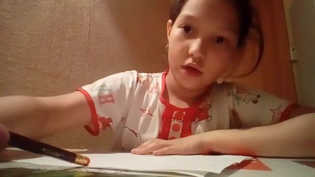 НОВАЯ РУБРИКА УЧИМСЯ РИСОВАТЬ:рисуем кексик с гвоздиками в вазе и хомячка который похож на обезьяну смотреть онлайн