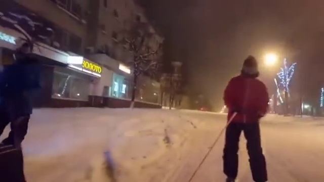 На лыжах у цума. Ульяновск 05.02.2017 смотреть онлайн