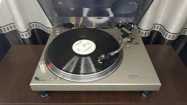 Technics SL-1200 1972год. смотреть онлайн
