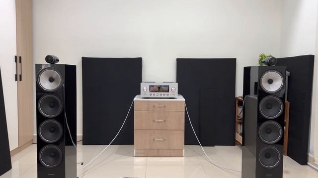 B&W702 S2 & Luxman590AXii | VDO04 смотреть онлайн