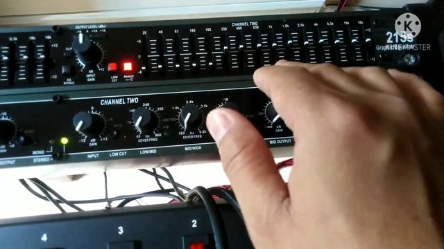 Crossover and Equalizer What is the difference? смотреть онлайн