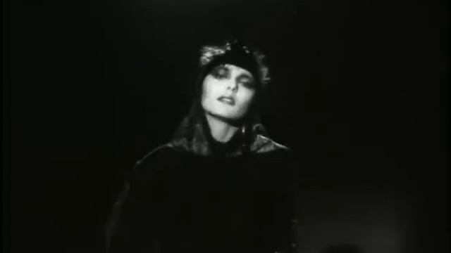 Jeanne Mas - Johnny Johnny (Clip Officiel)