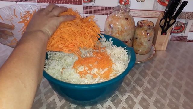 Все Секреты Вкусной Квашеной Капусты с Клюквой смотреть онлайн