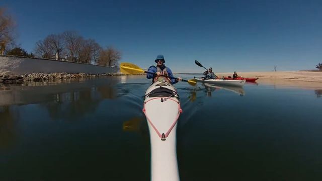 North Shore Kayak Club trip to Prybil Beach смотреть онлайн