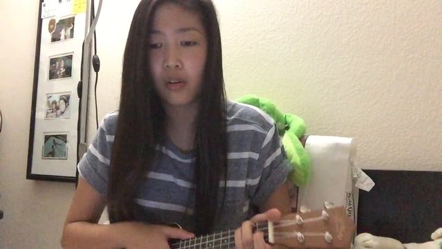 Dancing On My Own - Robyn Ukulele Cover смотреть онлайн