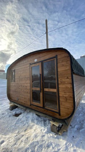 Баня-бочка ЭКО-БАНИ. Обзор бани Квадро - овал 4м на 3 м, 2 секции со стеклянной входной группой.