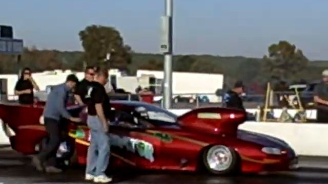 PREDATOR--BRUCE HAGAR--CAROLINA DRAGWAY AND HENDERSON RACING--NOVEMBER 14, 2010 смотреть онлайн