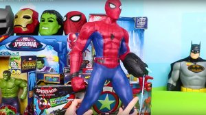 Коллекция игрушек супергероев для детей