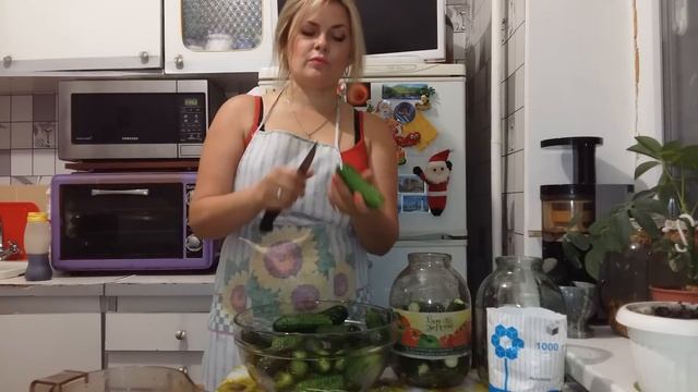 Ням - нямки: Малосольные огурцы!!)) смотреть онлайн