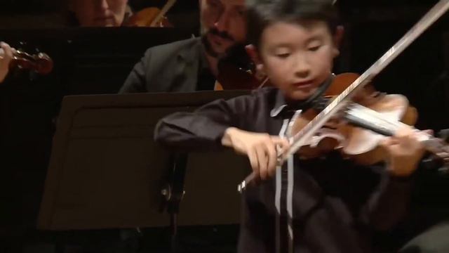 Vivaldi El verano, Mov III Christian Li, Orq Cámara de Ginebra Concurso Y. Menuhin, 2018 смотреть онлайн