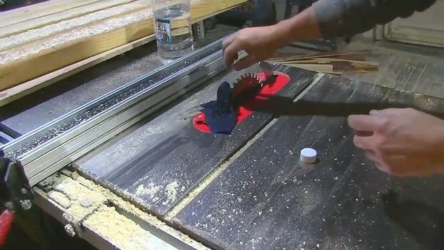 Смола и пильный диск смотреть онлайн