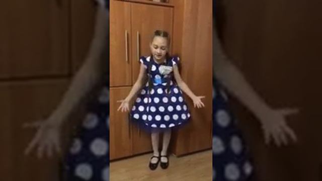 Потапова Милана стихотворение А. Голд «Говорил нерожденный малыш…» смотреть онлайн
