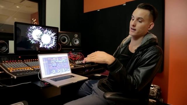 Studio Sessions Episode 001 - MAKJ (Promo) | DJ MAKJ смотреть онлайн