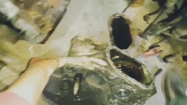 Нашел МКПП с люком для замены диска сцепления не снимая коробку.Опель Вектра а 2 литра смотреть онлайн