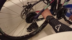 Как правильно мыть велосипед дома!