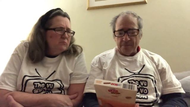 Apple pie toast crunch and Milk Bear Wafers смотреть онлайн